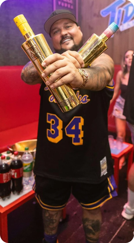 465x838 Charlie Sloth (4)