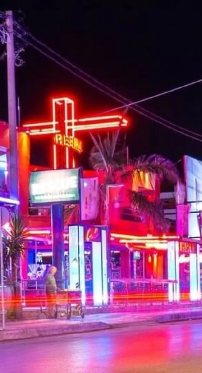 852x1569-mobile-strip-medousa-679380467b40f