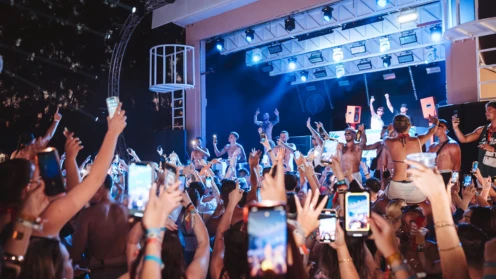 Pure side view stage iphones out top events zante