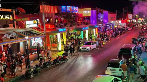 496x279-blog strip side view. webp