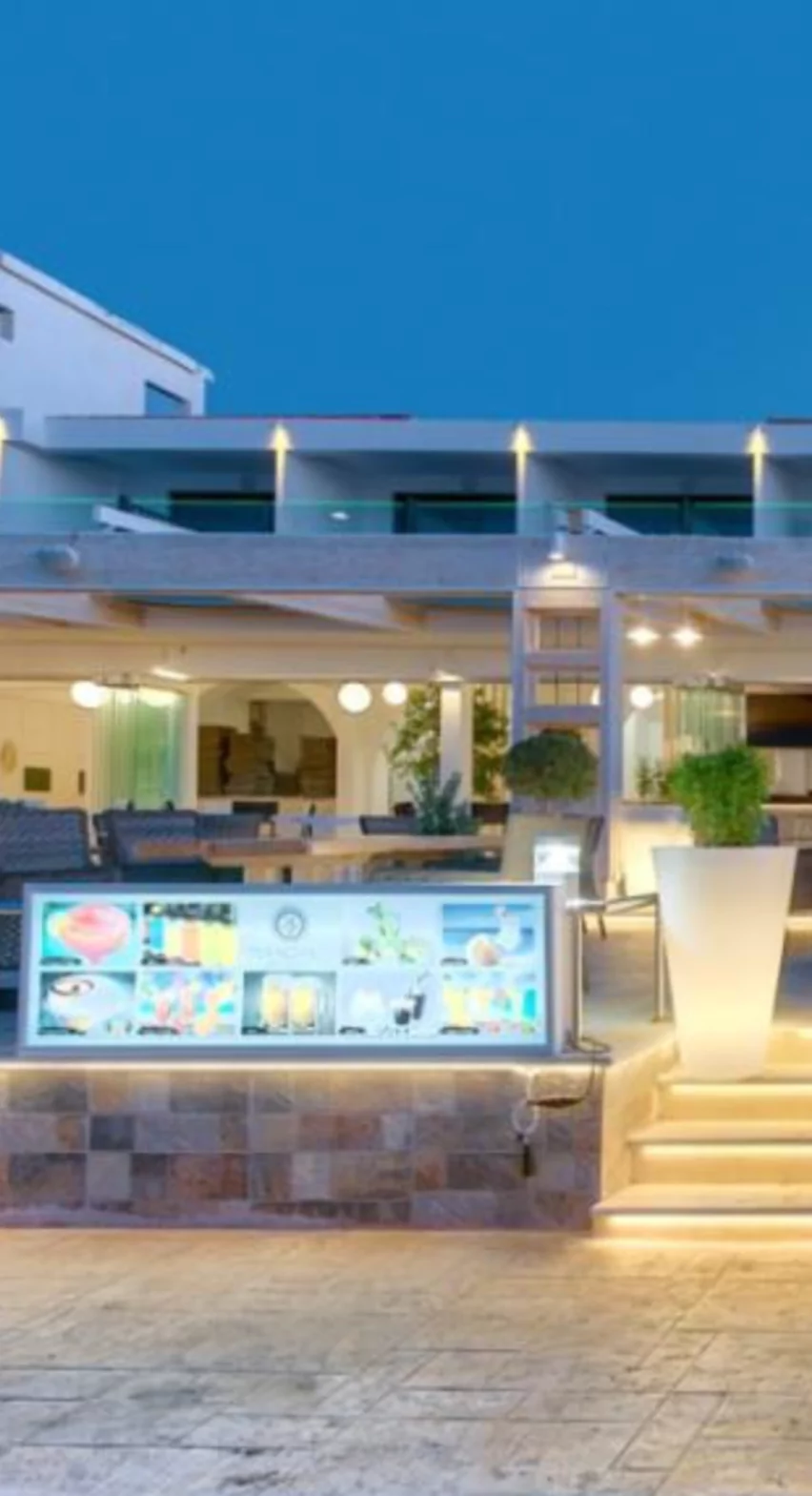 mobile-852-1569-mandala-6791396a918f9